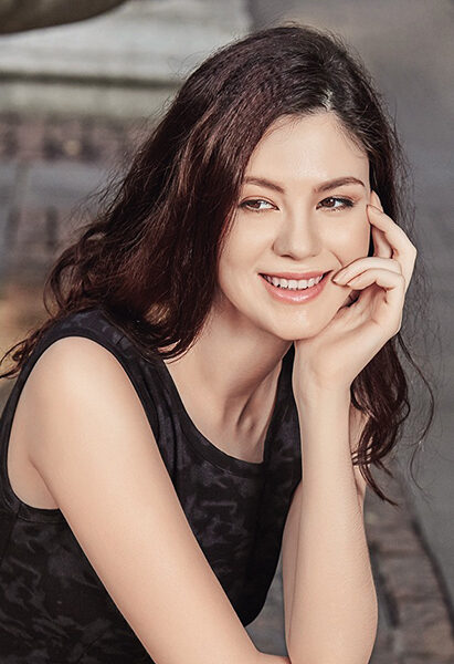 VLADA 商业拍摄模特